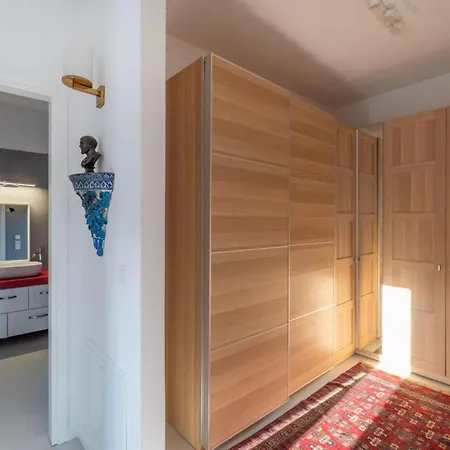 Vilă Agios Isidoros Gourna