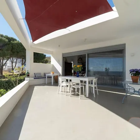 Agios Isidoros * Gourna