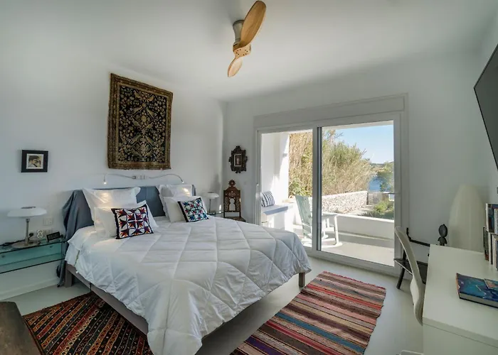 Agios Isidoros Villa Gúrna